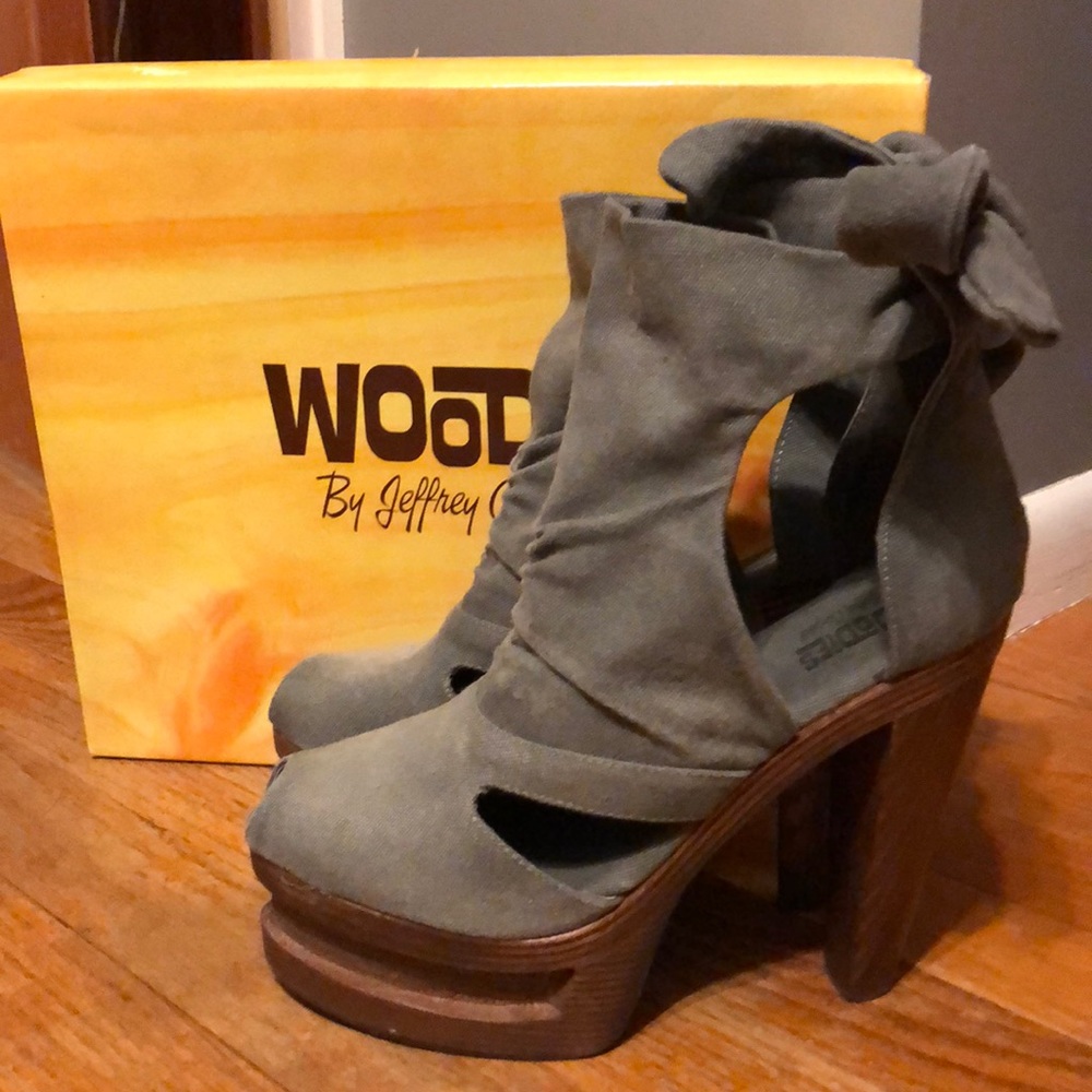 Jeffrey Campbell woodies - Jackie